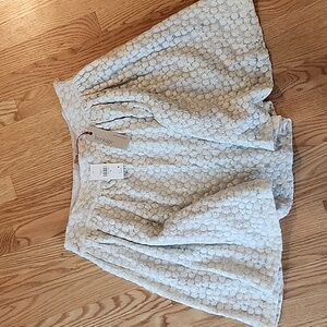 NWT Banana Republic Heritage Textured Floral Skirt in Cream